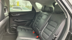 MG Hs 1.5 T-GDI Exclusive 5dr DCT Petrol Hatchback